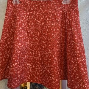 Mini skirt with flower pattern